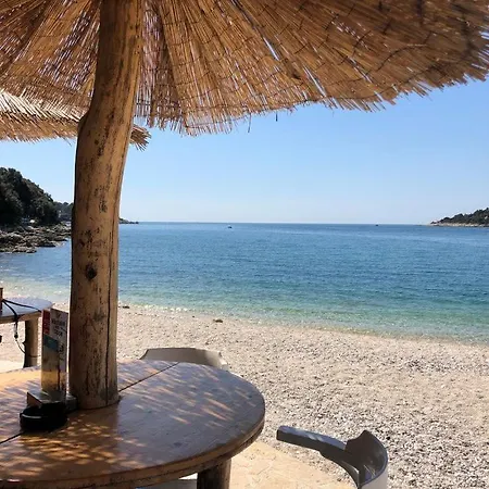 Apartamento Oasis In Pjescana Uvala, 2 Min From The Sea
