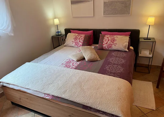 Oasis In Pjescana Uvala, 2 Min From The Sea Апартаменты