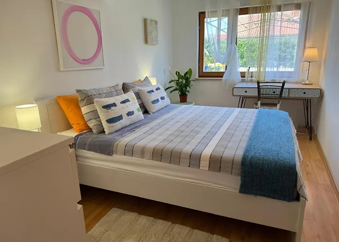 Апартаменты Oasis In Pjescana Uvala, 2 Min From The Sea Пула