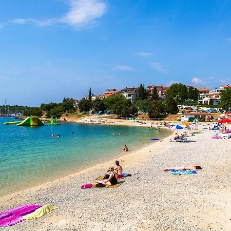 Oasis In Pjescana Uvala, 2 Min From The Sea بولا