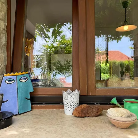 アパート Oasis In Pjescana Uvala, 2 Min From The Sea プーラ